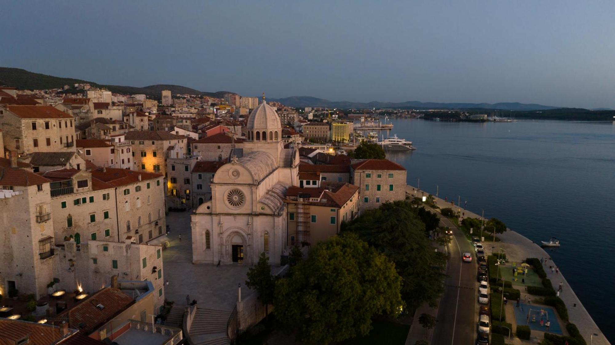 Armerun Heritage Hotel & Residences Šibenik Eksteriør bilde